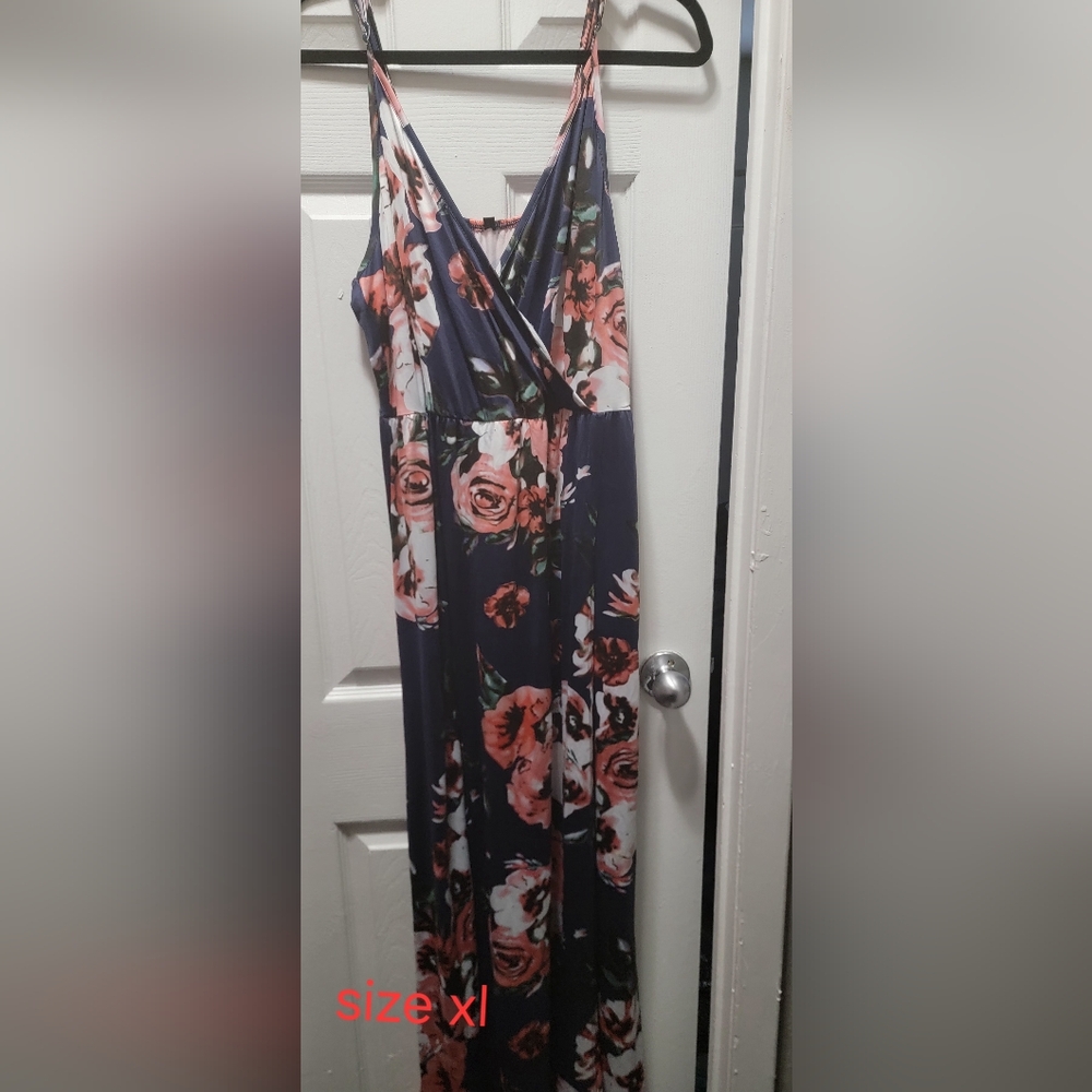 Floral Maxi Dress in Navy and Pink
